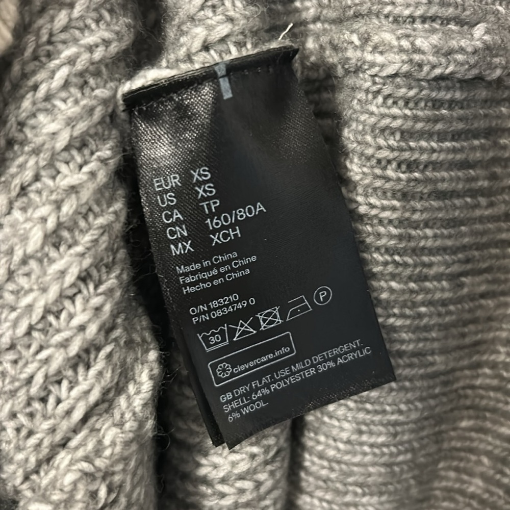 H&M Two-Tone Cream and Gray Cowl Neck Sweater - Picture 2 of 3